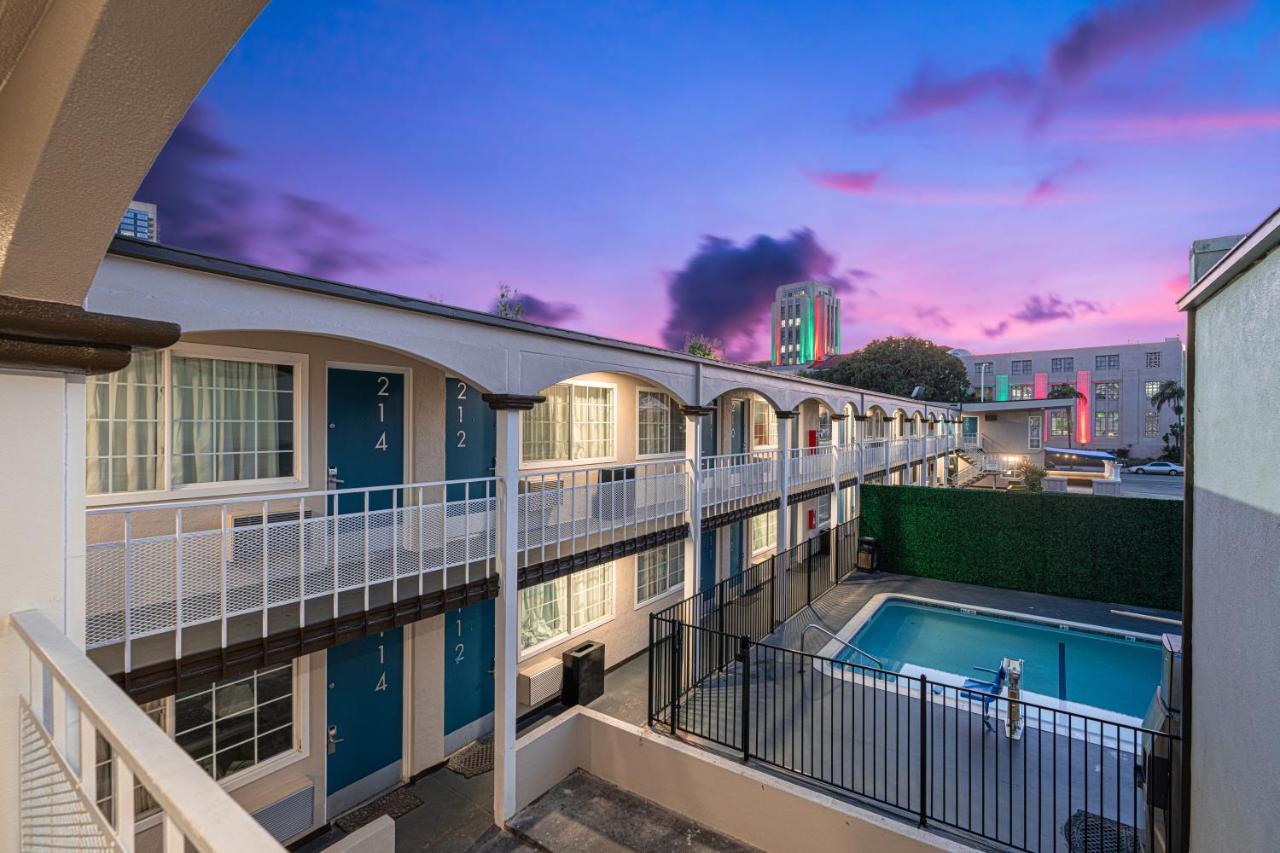 Motel The Pacific 2*